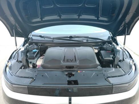 Used 2025 Hyundai Ioniq 5 Limited RWD image 56