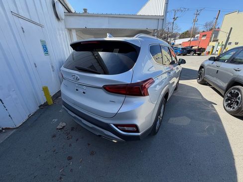 Used 2019 Hyundai Santa Fe SEL AWD/4WD image 4
