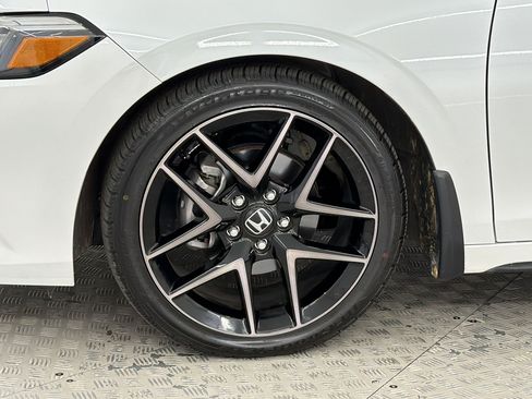 Used 2024 Honda Civic Sport Touring image 13