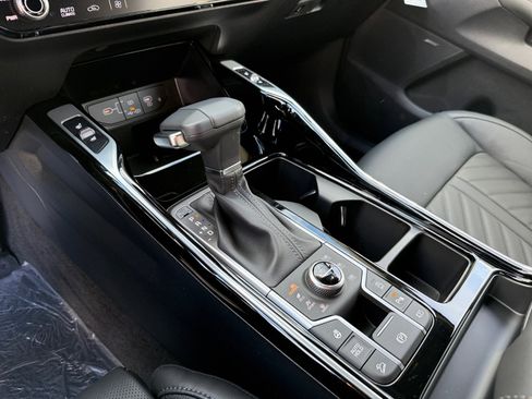 New 2026 Kia Sorento SX Prestige image 13