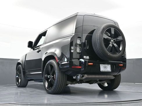 Used 2023 Land Rover Defender 90 X image 59