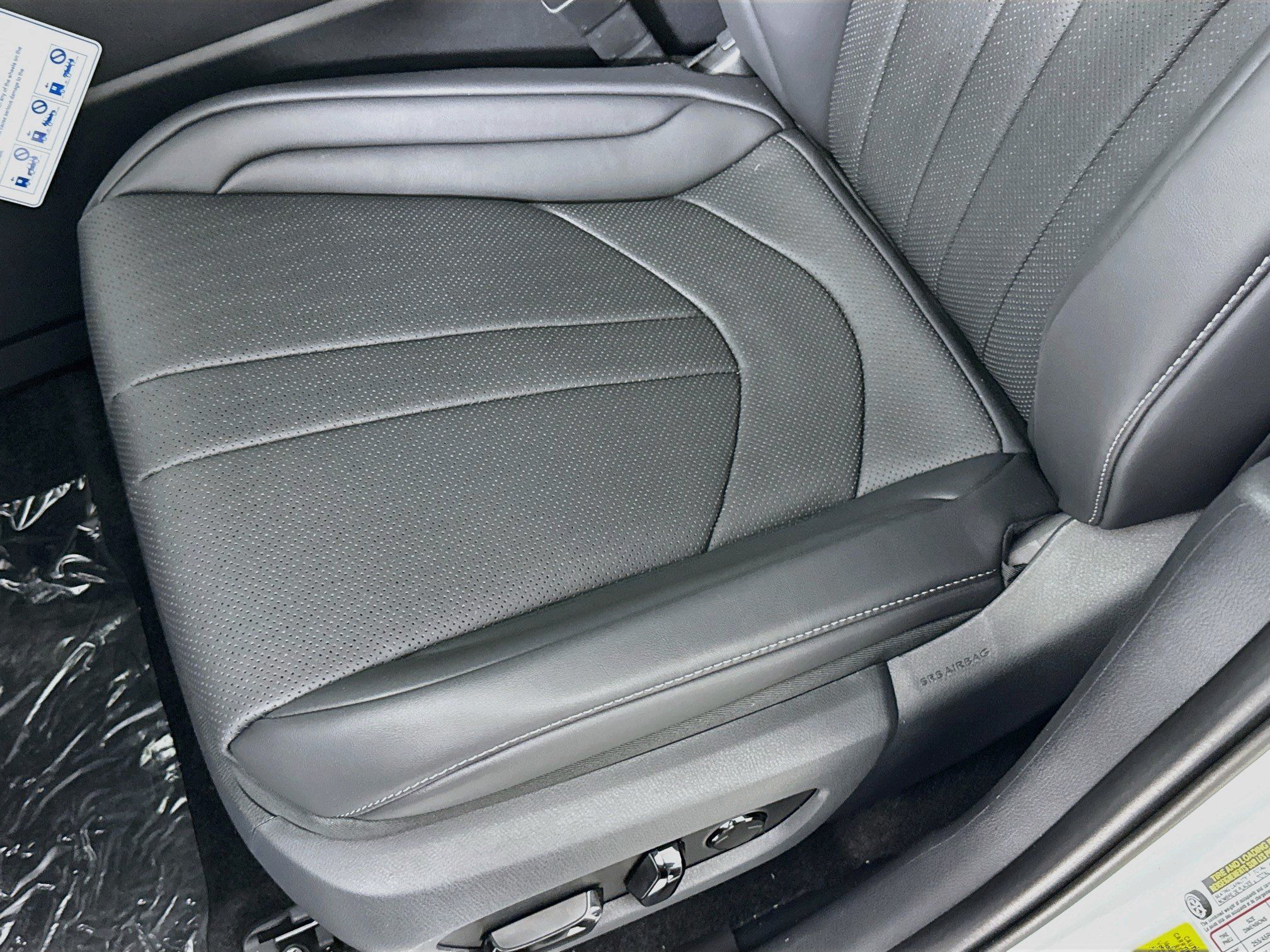 New 2026 Lexus TX 500h AWD w/ Technology Package image 19