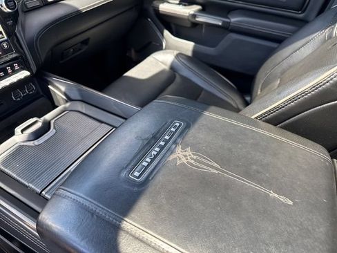 Used 2019 RAM 1500 Limited AWD/4WD image 22