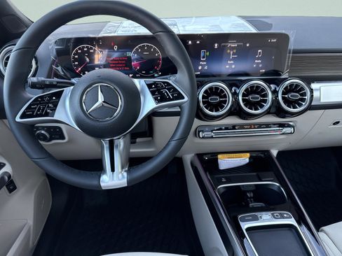 Certified 2026 Mercedes-Benz GLB 250 image 31