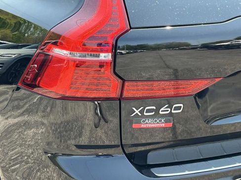 Certified 2023 Volvo XC60 B5 Plus AWD/4WD image 10