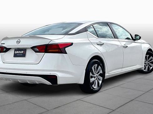 Certified 2025 Nissan Altima 2.5 S image 13