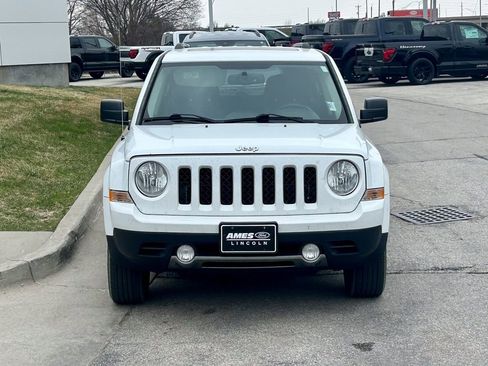 Used 2016 Jeep Patriot High Altitude image 6