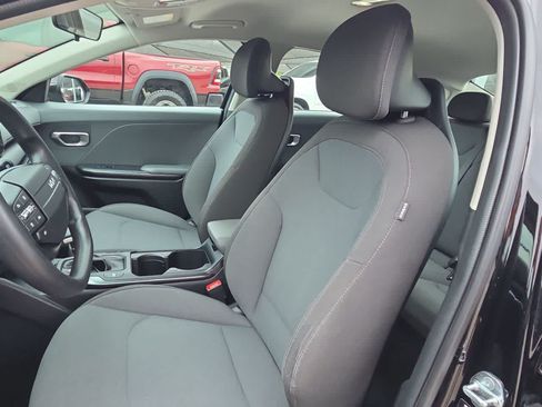 Used 2025 Kia K4 FWD image 15