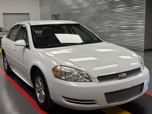 Used 2014 Chevrolet Impala Limited LS FWD image 7