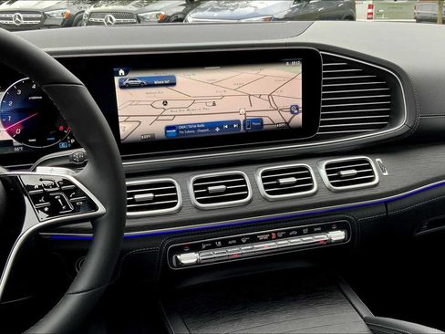 Certified 2026 Mercedes-Benz GLE 450 4MATIC image 6