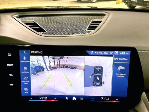 Certified 2025 BMW X2 xDrive28i w/ Technology Package image 28