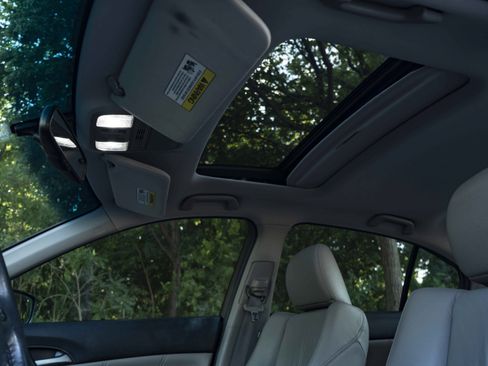 Used 2012 Honda Accord EX-L image 27