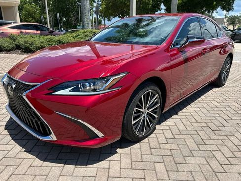 Certified 2025 Lexus ES 350 w/ Premium Package FWD image 7