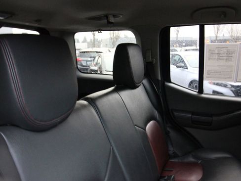 Used 2013 Nissan Xterra S w/ Value Package image 24