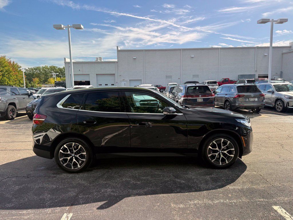 Used 2025 BMW X3 xDrive30i w/ Premium Package AWD/4WD image 6