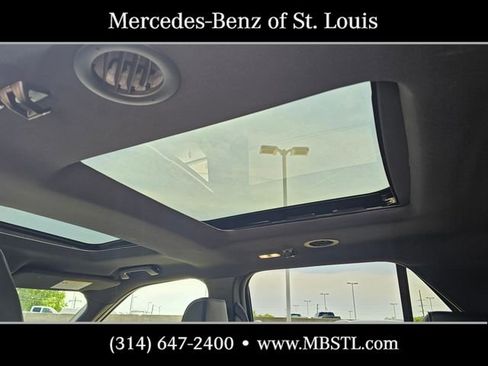 Used 2019 Ford Explorer Platinum AWD/4WD image 18