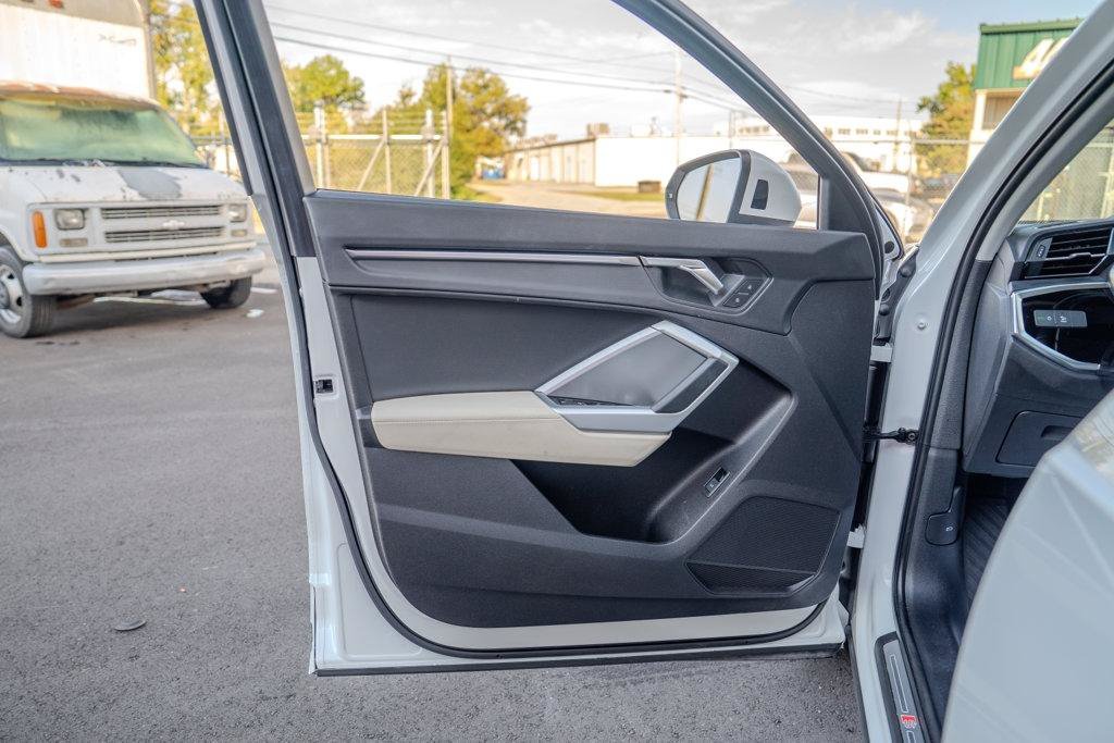 Used 2019 Audi Q3 2.0T Premium Plus AWD/4WD image 13