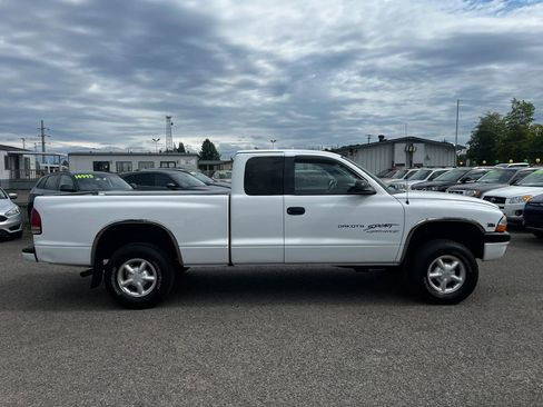 Used 2000 Dodge Dakota 4x4 Club Cab image 2