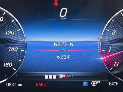 Used 2026 Mercedes-Benz GLE 350 4MATIC image 4