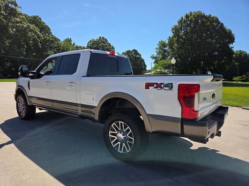 Used 2018 Ford F250 King Ranch w/ King Ranch Ultimate Package AWD/4WD image 8