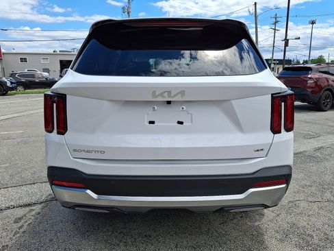 New 2026 Kia Sorento EX AWD/4WD image 7