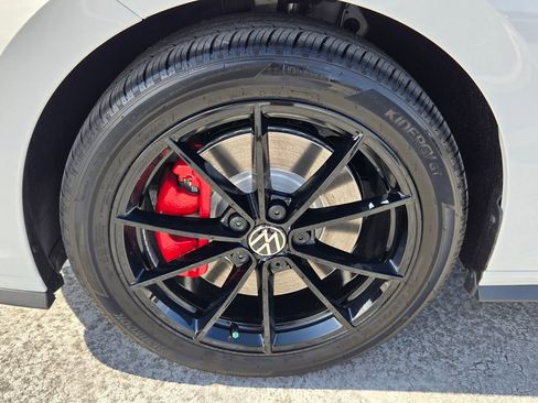 New 2026 Volkswagen Jetta GLI Autobahn FWD image 5