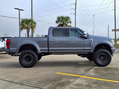 Used 2021 Ford F350 Platinum image 8