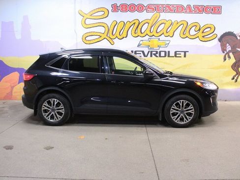 Used 2022 Ford Escape SEL w/ Technology Package image 1