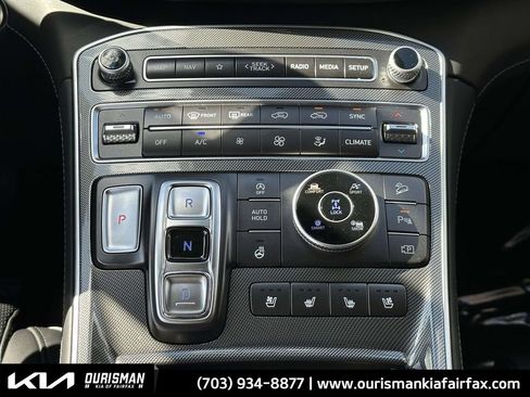 Used 2023 Hyundai Santa Fe Limited image 6