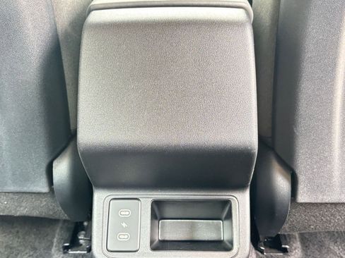 Used 2025 Kia K4 LXS image 25