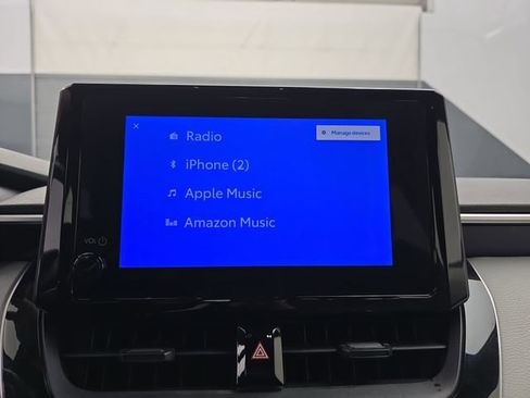 Used 2023 Toyota Corolla SE image 32