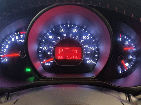 Used 2016 Kia Soul FWD image 23
