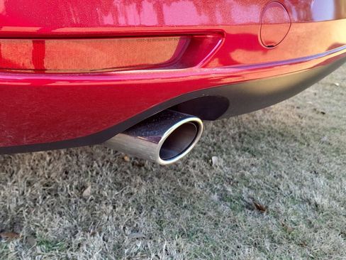 Used 2023 MAZDA MAZDA3 s image 19