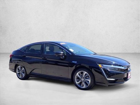 Used 2020 Honda Clarity Touring image 6