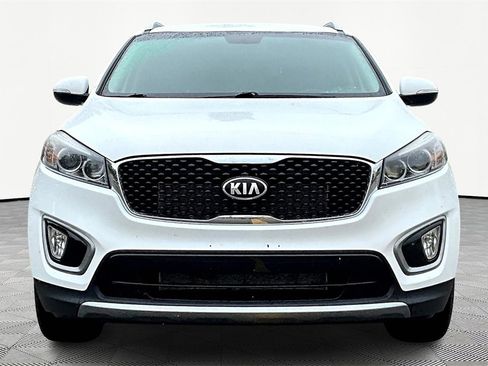 Used 2016 Kia Sorento EX image 3