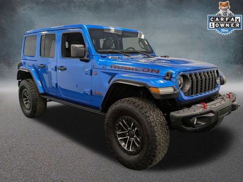 Used 2024 Jeep Wrangler Unlimited Rubicon image 3