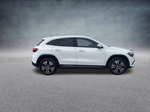 Used 2025 Mercedes-Benz GLA 250 4MATIC image 6
