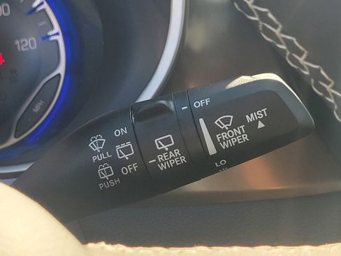 New 2026 Chrysler Pacifica Select image 26