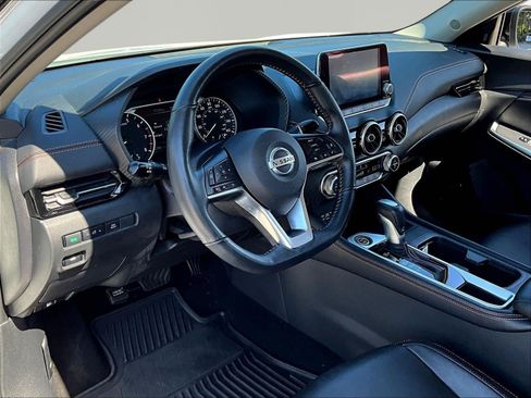 Certified 2023 Nissan Sentra SR w/ SR Premium Package FWD image 17