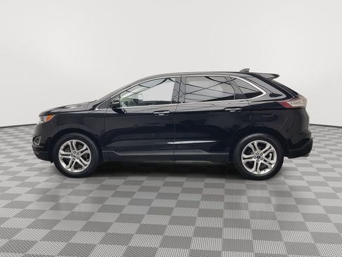 Used 2017 Ford Edge Titanium w/ Equipment Group 301A AWD/4WD image 39