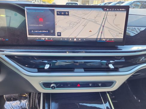 Used 2026 BMW X7 M60i image 17