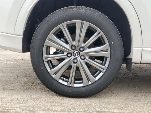 New 2025 MAZDA CX-5 Signature AWD/4WD image 5