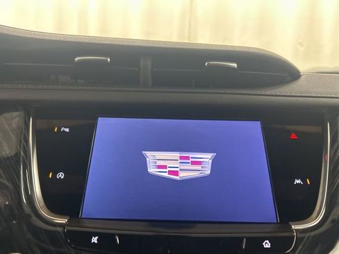 Used 2024 Cadillac XT6 Premium Luxury image 14