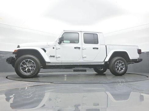 New 2026 Jeep Gladiator Sport image 47