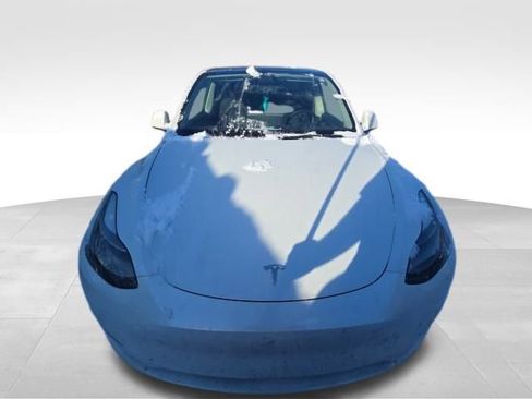 Used 2022 Tesla Model Y Performance image 8