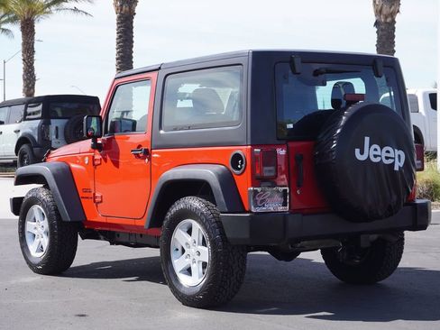 Used 2015 Jeep Wrangler Sport w/ Quick Order Package 24S AWD/4WD image 3