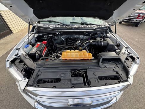 Used 2016 Ford F150 Platinum w/ Technology Package image 9