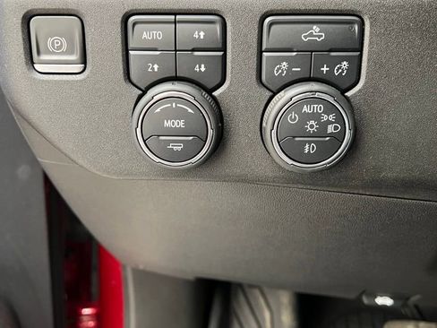 Used 2023 Chevrolet Silverado 1500 RST image 21