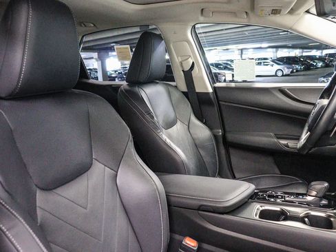 Used 2024 Lexus NX 450h+ AWD w/ Vision Package image 17