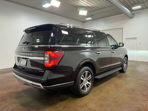 Used 2024 Ford Expedition Max Limited AWD/4WD image 34